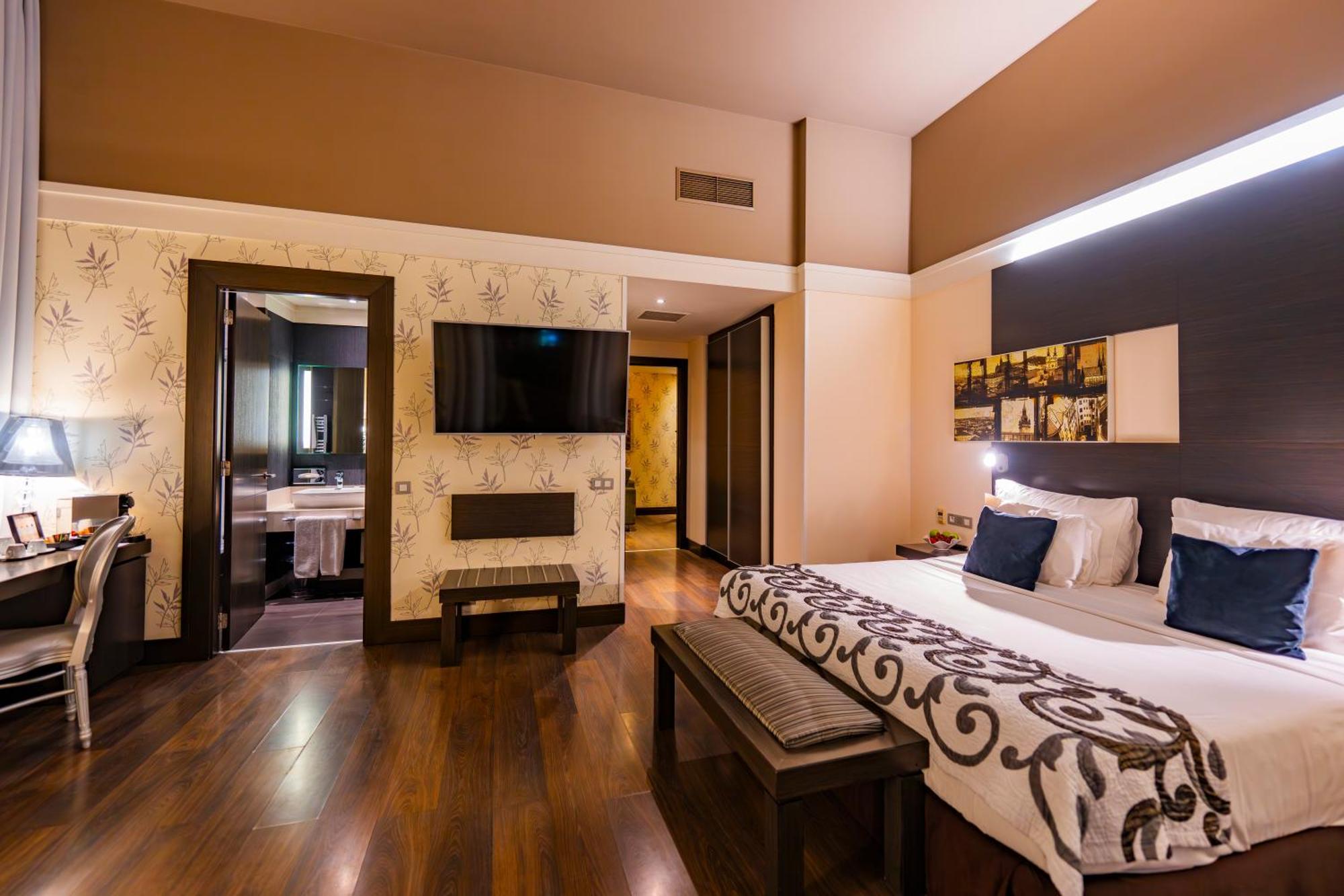 Grand Palace Brno Phòng bức ảnh Suite