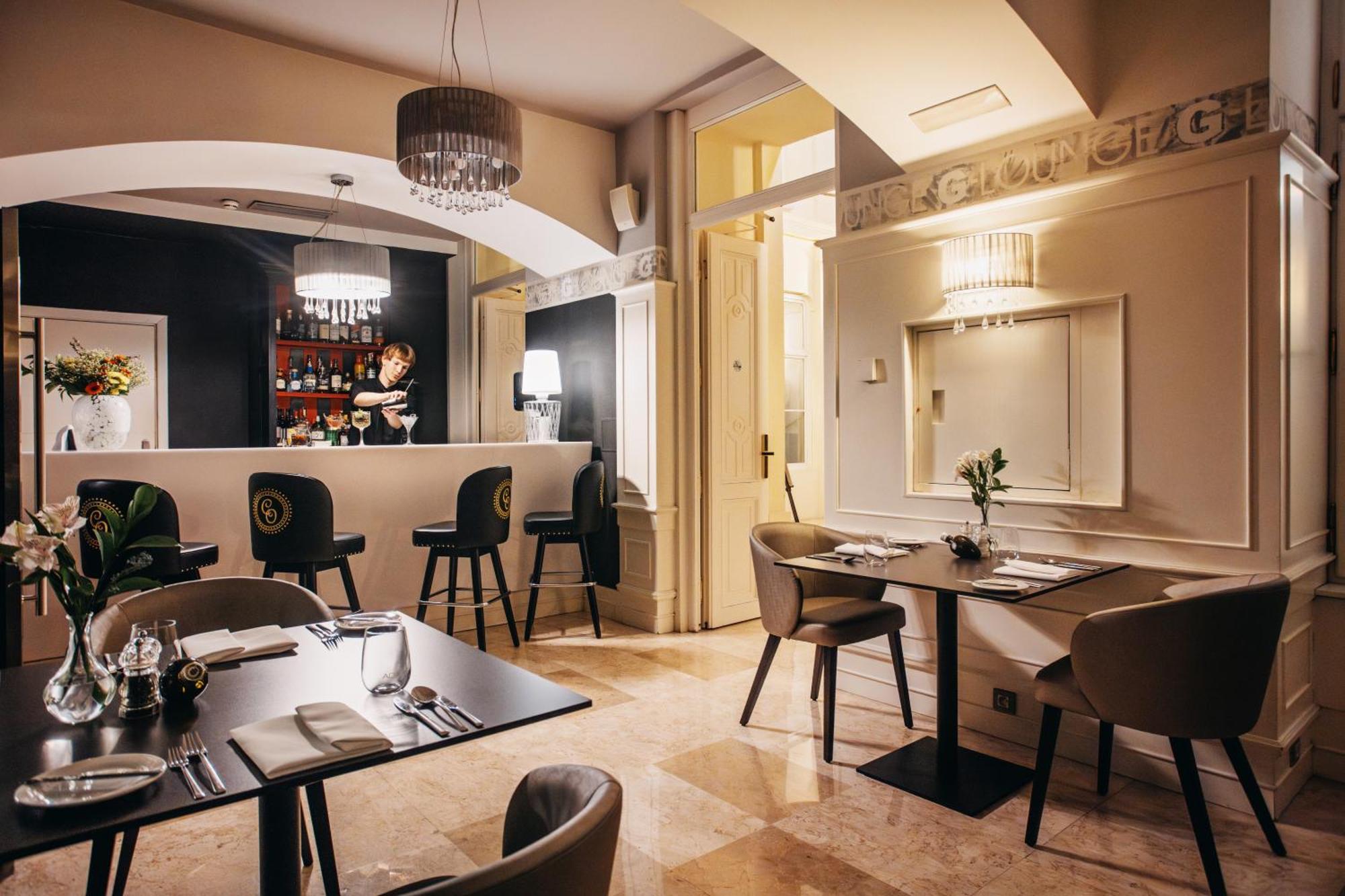 Grand Palace Brno Ngoại thất bức ảnh