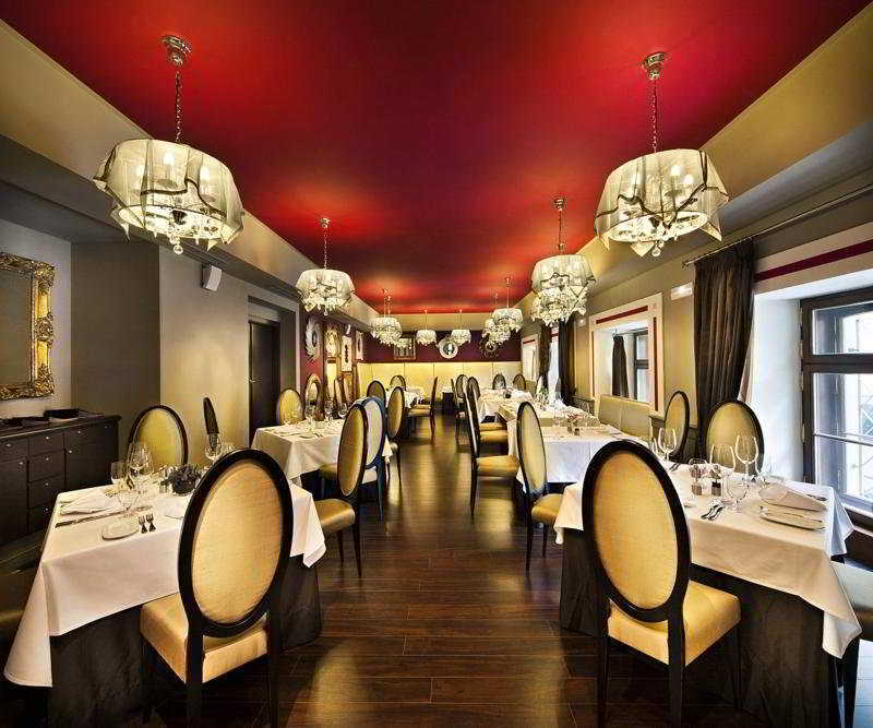 Grand Palace Brno Nhà hàng bức ảnh Restaurant in the hotel